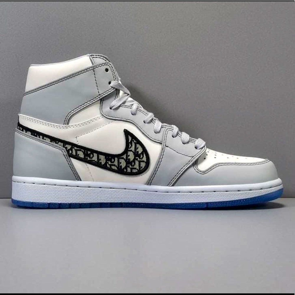 Air Jordan x Dior